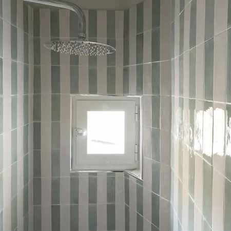 Oltremare - Di Design A Un Passo Dal Centro E Dal Mare Apartman Livorno