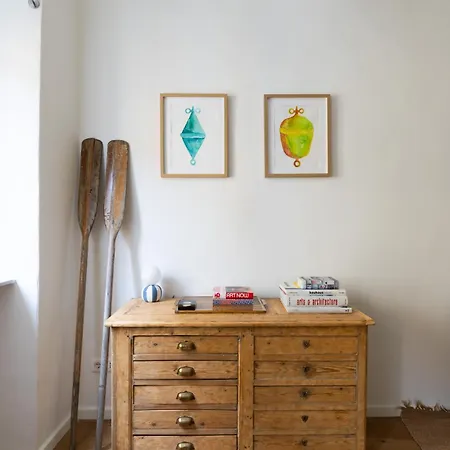 Oltremare - Di Design A Un Passo Dal Centro E Dal Mare Apartman *